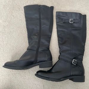 REGENCY BLACK BOOTS SIZE 8